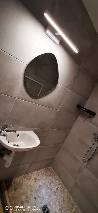 La Pierre Du Diable Bed & Breakfast Stavelot Ngoại thất bức ảnh