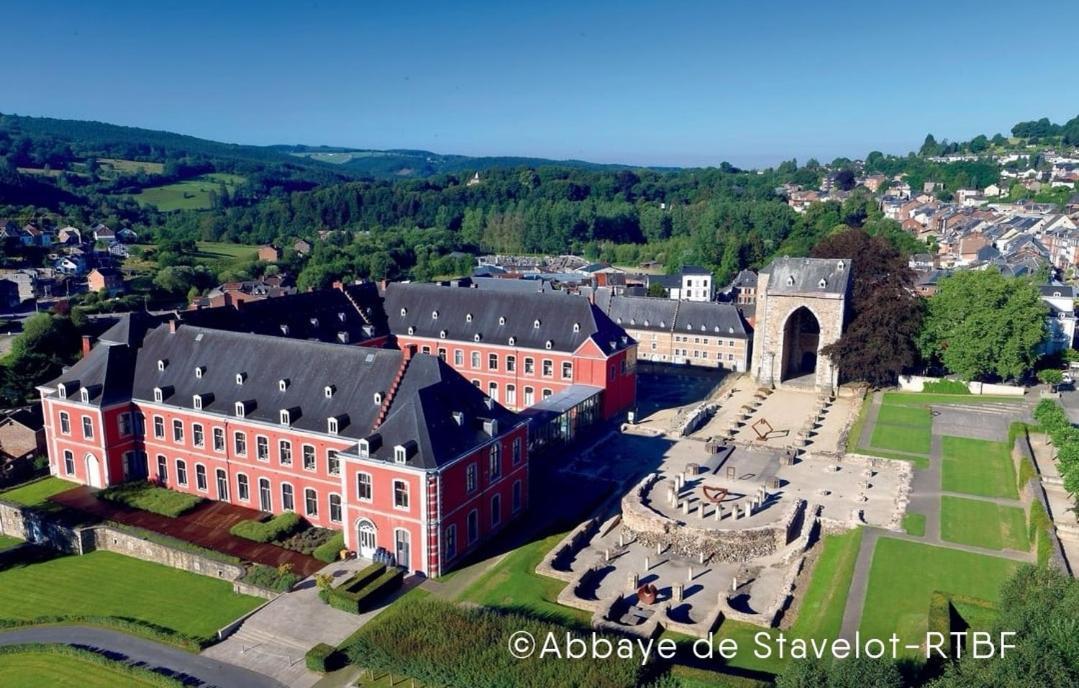 La Pierre Du Diable Bed & Breakfast Stavelot Ngoại thất bức ảnh